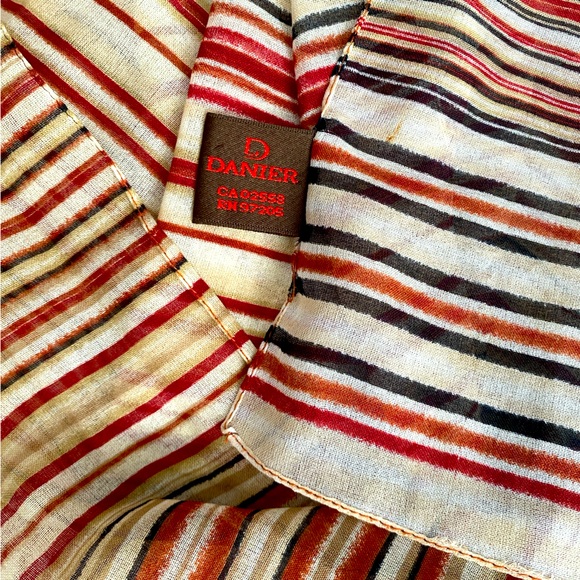 Danier Vintage Silk Scarf - Picture 3 of 6